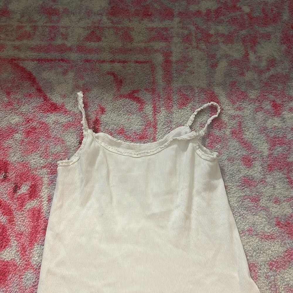 Brandy melville white lacy crop top.